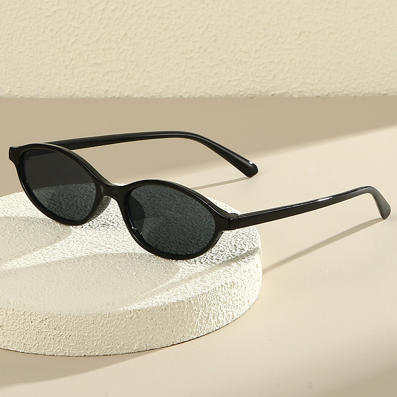 Óculos de Sol Vintage Pequenos - Sunglasses Cat Eye avaliação e preço
