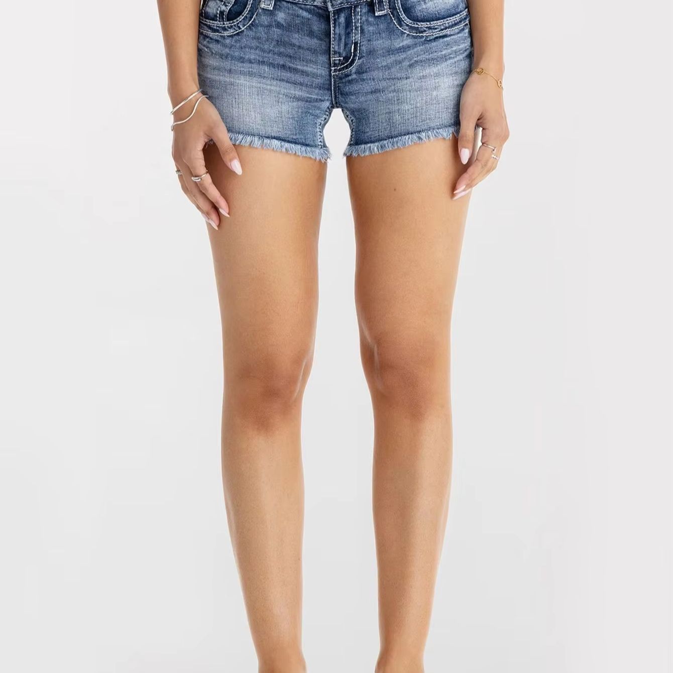 Roupas Femininas: Shorts de Je - Shorts Denim Frayed avaliação e preço